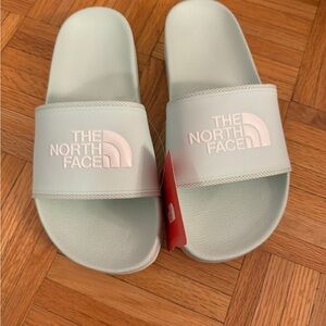 NWT mint green north face women slides size 8